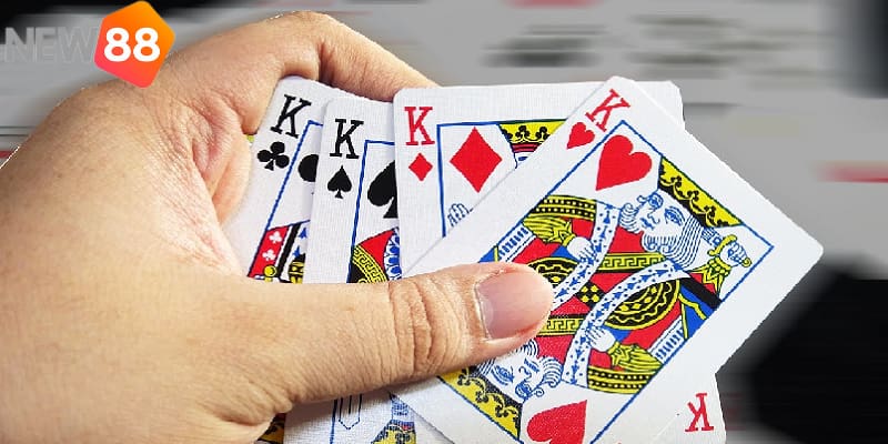 Người chơi cẩn trọng khi để thối 2 hoặc tứ quý 